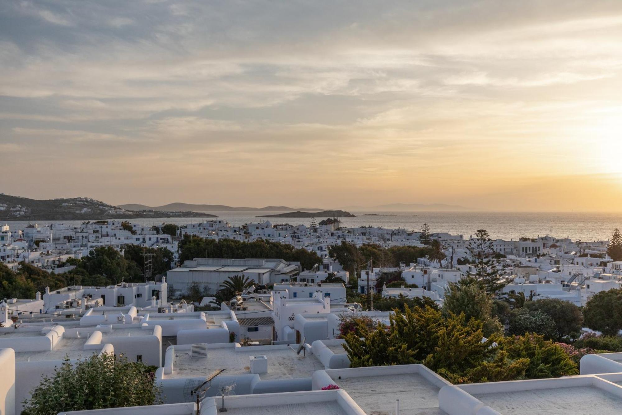 Callisti Mykonos Town With Pool View And Calypso Upper Floor With Sea View Esterno foto